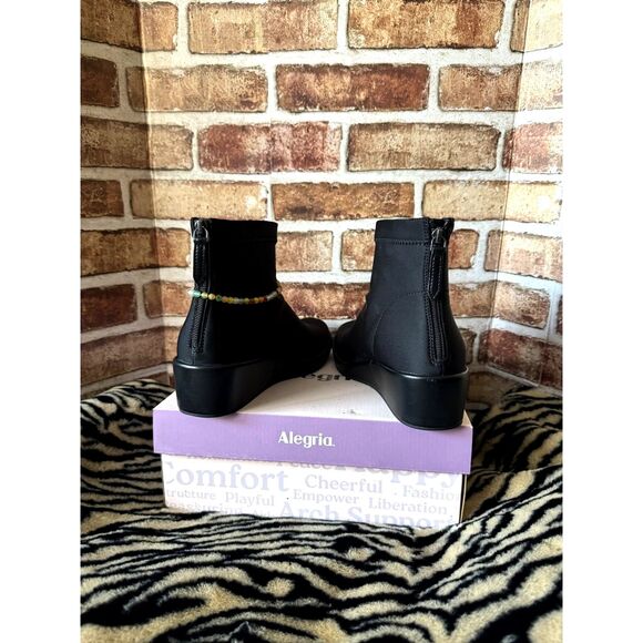 Alegria Booties - BNIB - Picture 5 of 5